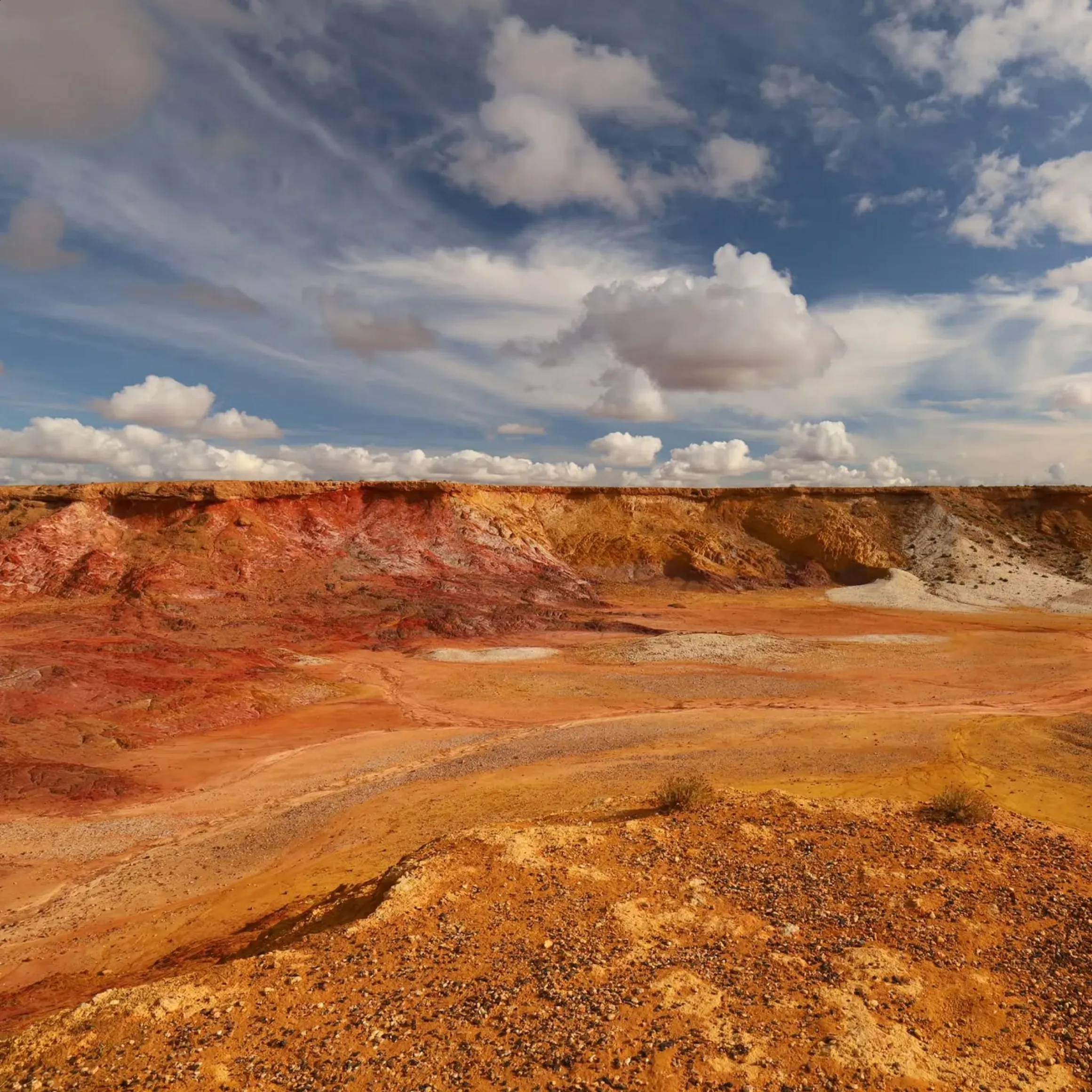 colourful outcrop, Larapinta