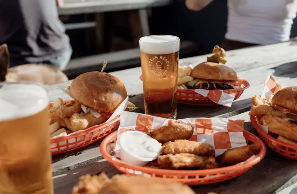 The Island’s Safest Bet For A Late Feed